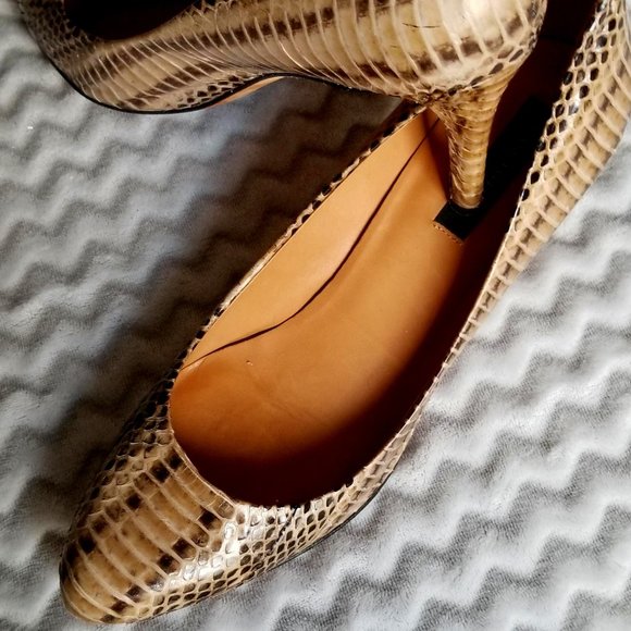 Sandals and Shoes - Picture 1 of 7